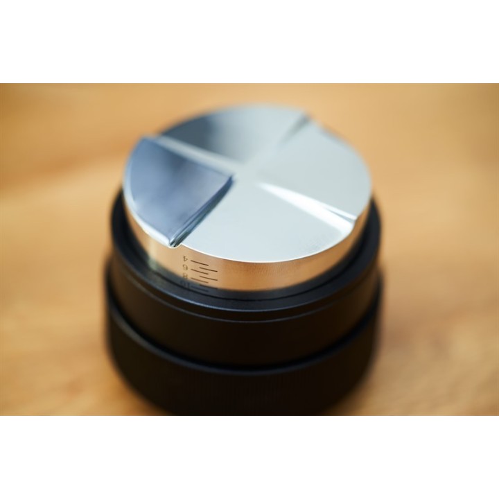 Eureka Easy Adjustable Leveller Black 58.3mm | ECS UK