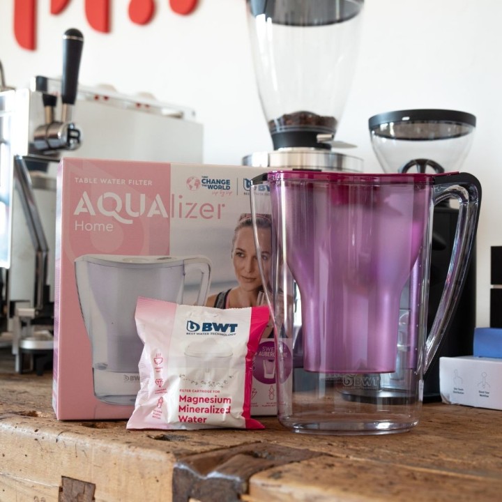 BWT Aqualizer 2,6L Pitcher White | ECS UK
