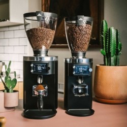 Mahlkönig E65T Grind-by-Sync | Espresso Grinder | ECS